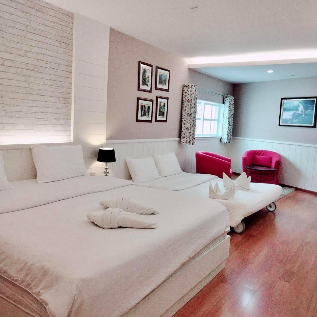 Sabai Dee Minitel Hotel Bangkok Bagian luar foto